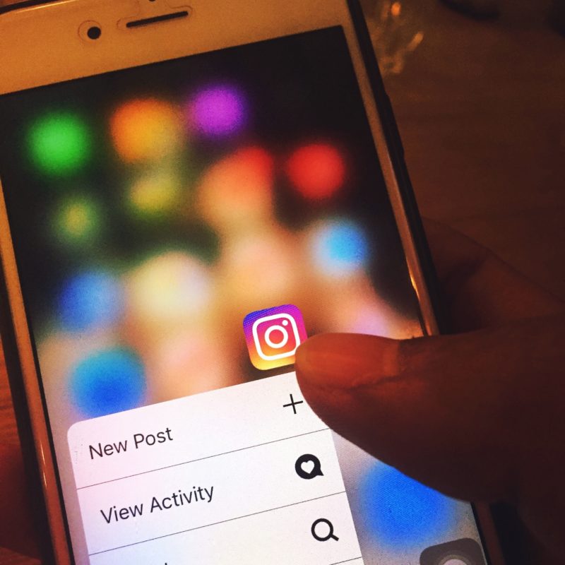 instagram auf dem smartphone