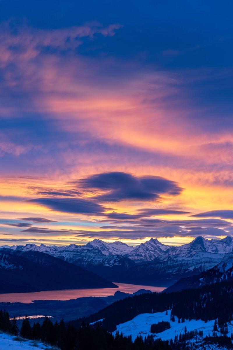 fotolocations gebirge mit schnee bedeckt bei sonnenaufgang fotografiert