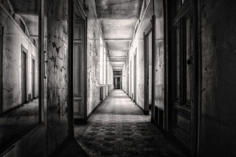 Lost Places Fotografie Schwarz Weiss