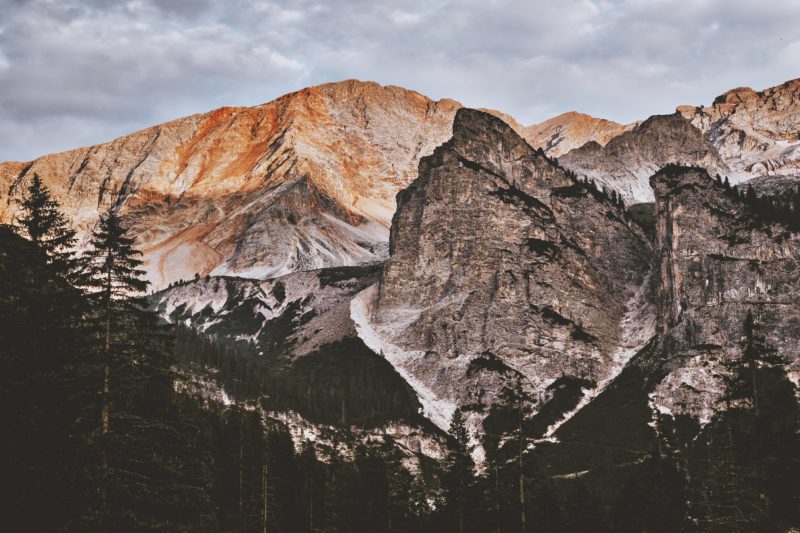 nachbearbeitung schöne berglandschaft