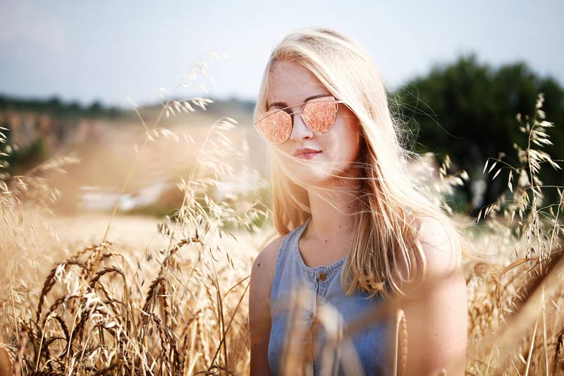 portraitfotografie spiegelungen brille polfilter